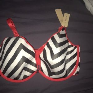 NWT**plunge sexy striped Bra**40DD